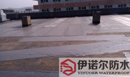 江蘇屋面防水補(bǔ)漏材料廠家介紹防水卷材與防水涂料有什么區(qū)別