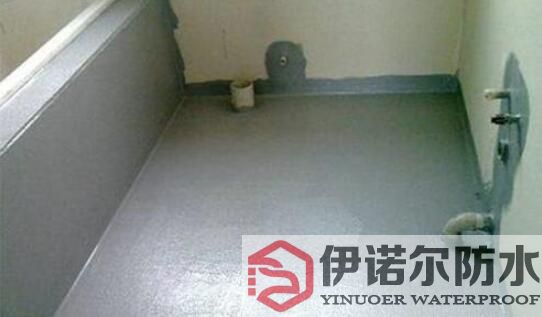 在衛(wèi)生間做防水時，如何避免破壞防水層？